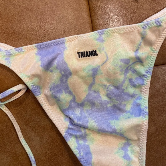Triangl Avah Tie Dye Bikini XXS - Picture 6 of 7